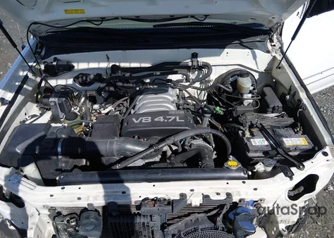 2004 Toyota Sequoia Limited V8 z USA, uszkodzony, nr VIN 5TDBT48AX4S211908